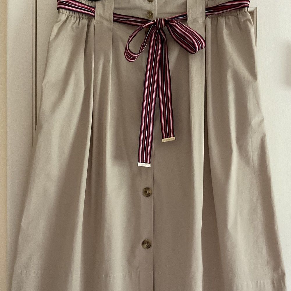Tommy HILFIGER BEIGE COTTON FRONT BUTTONS BELTED COTTON SKIRT SIZE US 14 - Picture 2 of 15